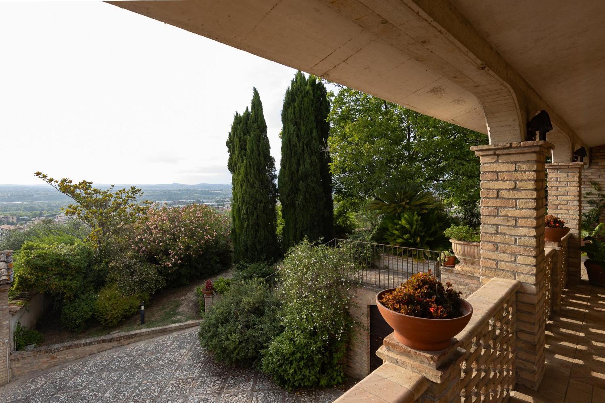 B&B Villa Dei Desideri Chieti Dış mekan fotoğraf